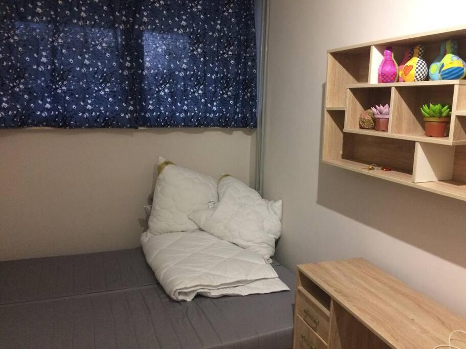 Nice Room, Комната, Pokoj Miedzy Airport Wro A Centrum Breslavia Exterior foto