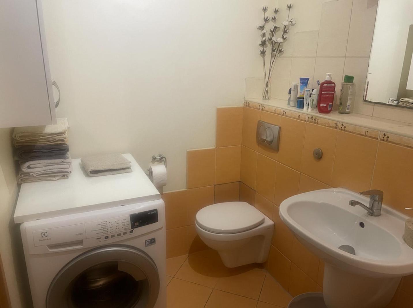 Nice Room, Комната, Pokoj Miedzy Airport Wro A Centrum Breslavia Exterior foto